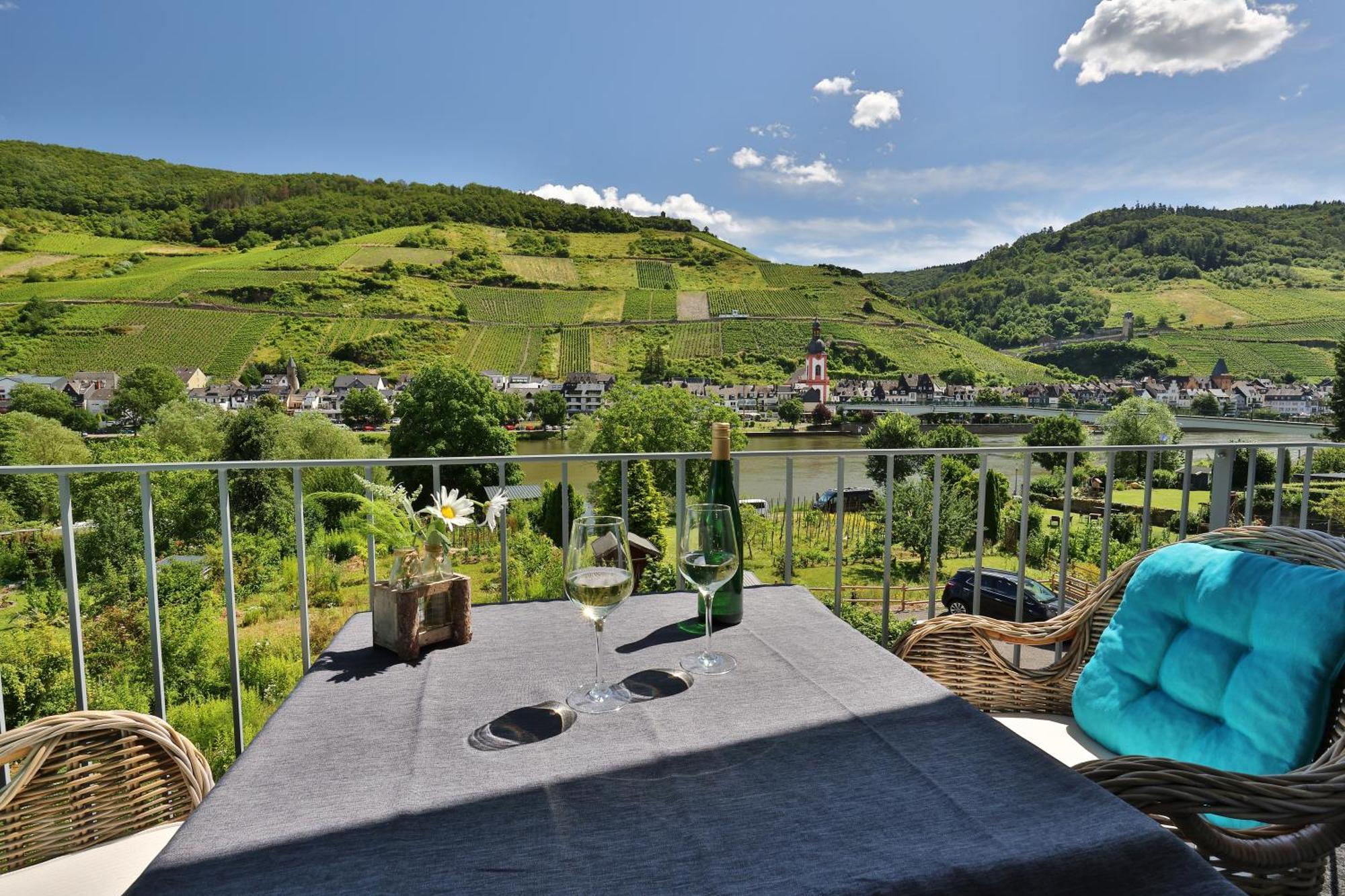 Ferienwohnung Ankerplatz Zell an der Mosel Exterior photo